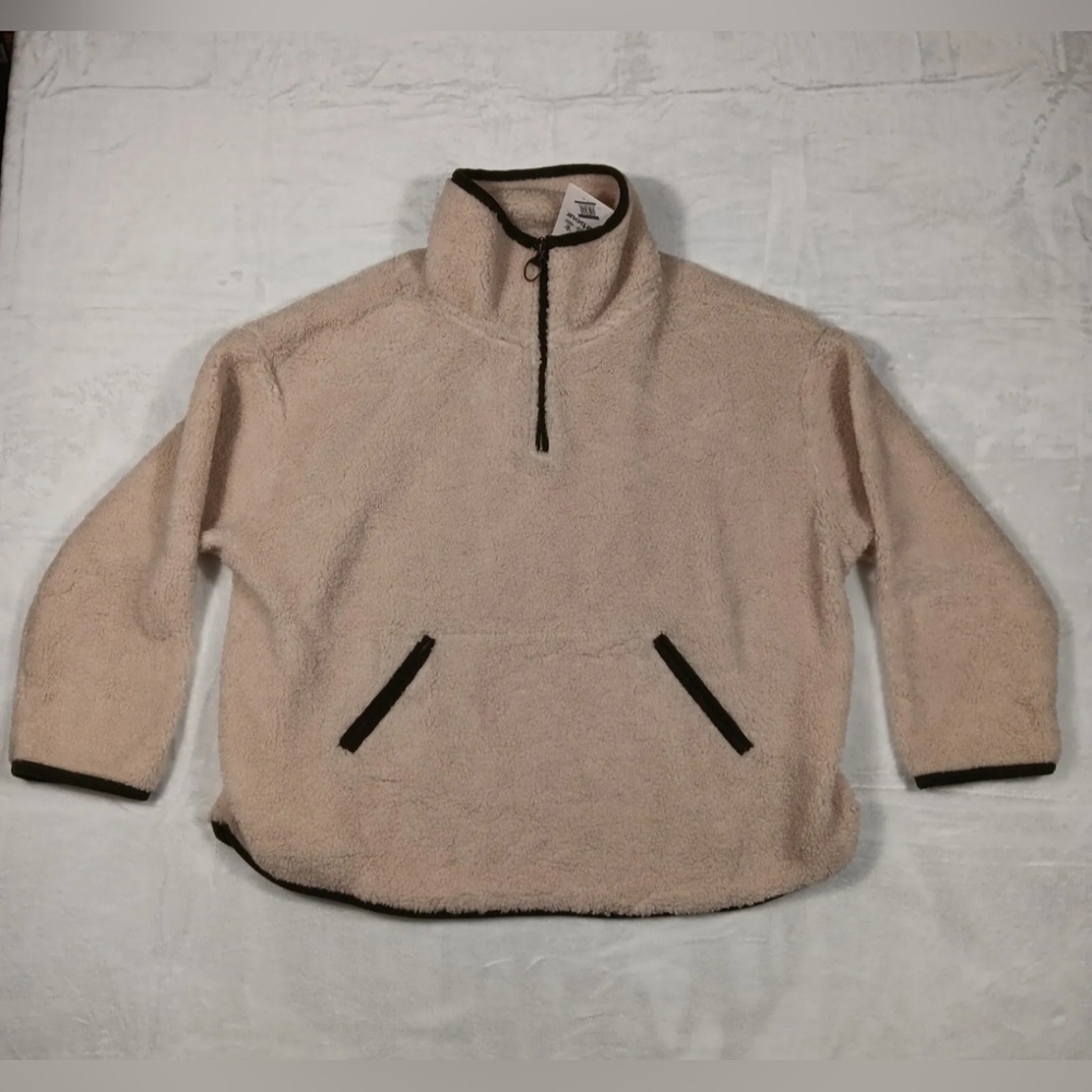 Barbour Beige Fleece Half-Zip Pullover with Dark Trim